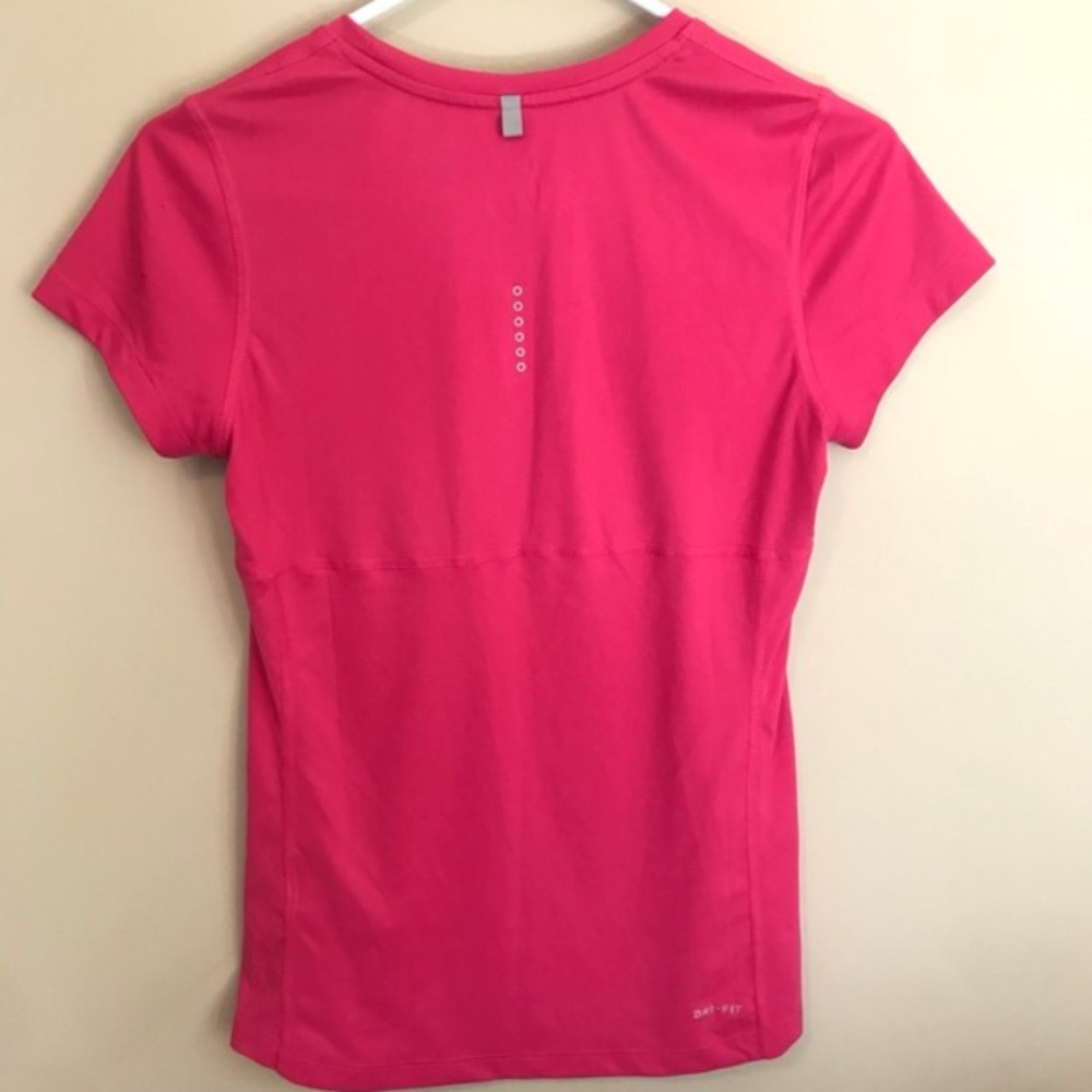 (SOLD) Nike dri-fit tees - Picture 3 of 7